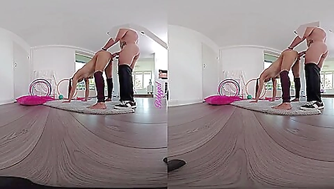 Gym lady in a pink top and leggings gets her ass fucked