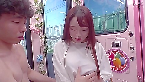 Japanese hottie is good at her job with a beautiful face