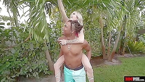 Cum Dumpster Loses It Draining Bbc The Size Of Her Face