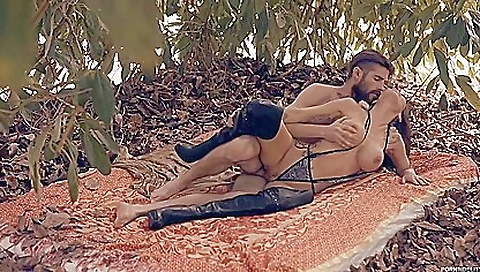 Brunette milf in the woods gets fucked in the mouth