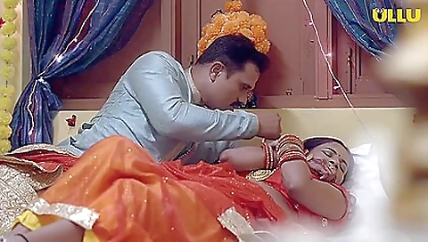 MILF is walking down the street and getting attention