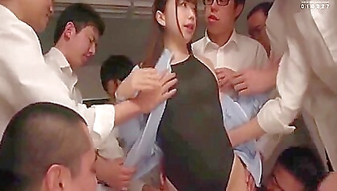 Japanese teen and her buddy are going to fuck their asses