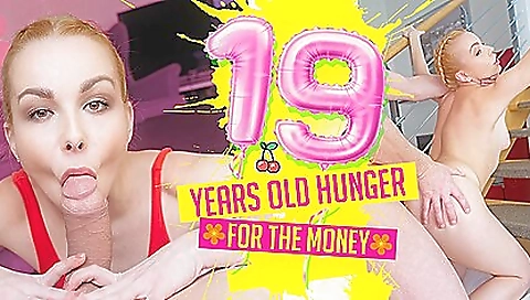 Blonde milf gets fucked in doggy and doggystyle style