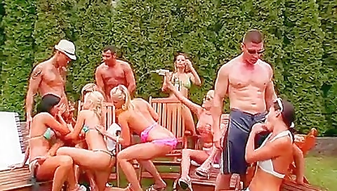 Bright blonde chick in black lingerie doing outdoor sex