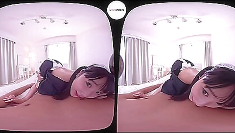 Sexy asian chick shows her cute Asian ass bouncing